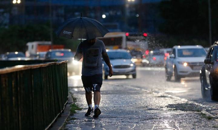 Após fortes chuvas, moradores de Paraibuna e Itirapina podem usar FGTS