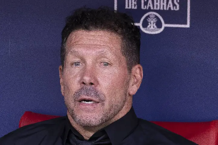Bayern mira pilar de Simeone no Atlético e pode abrir os cofres na próxima janela
