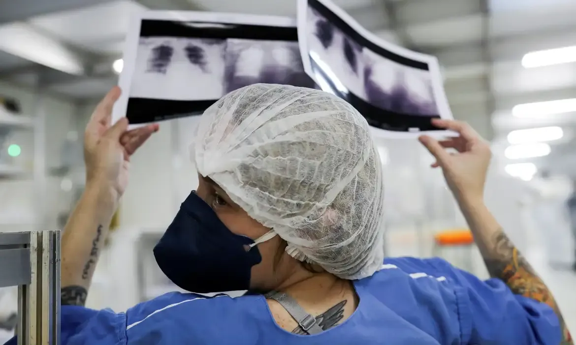 15% dos casos acontecem em não fumantes
