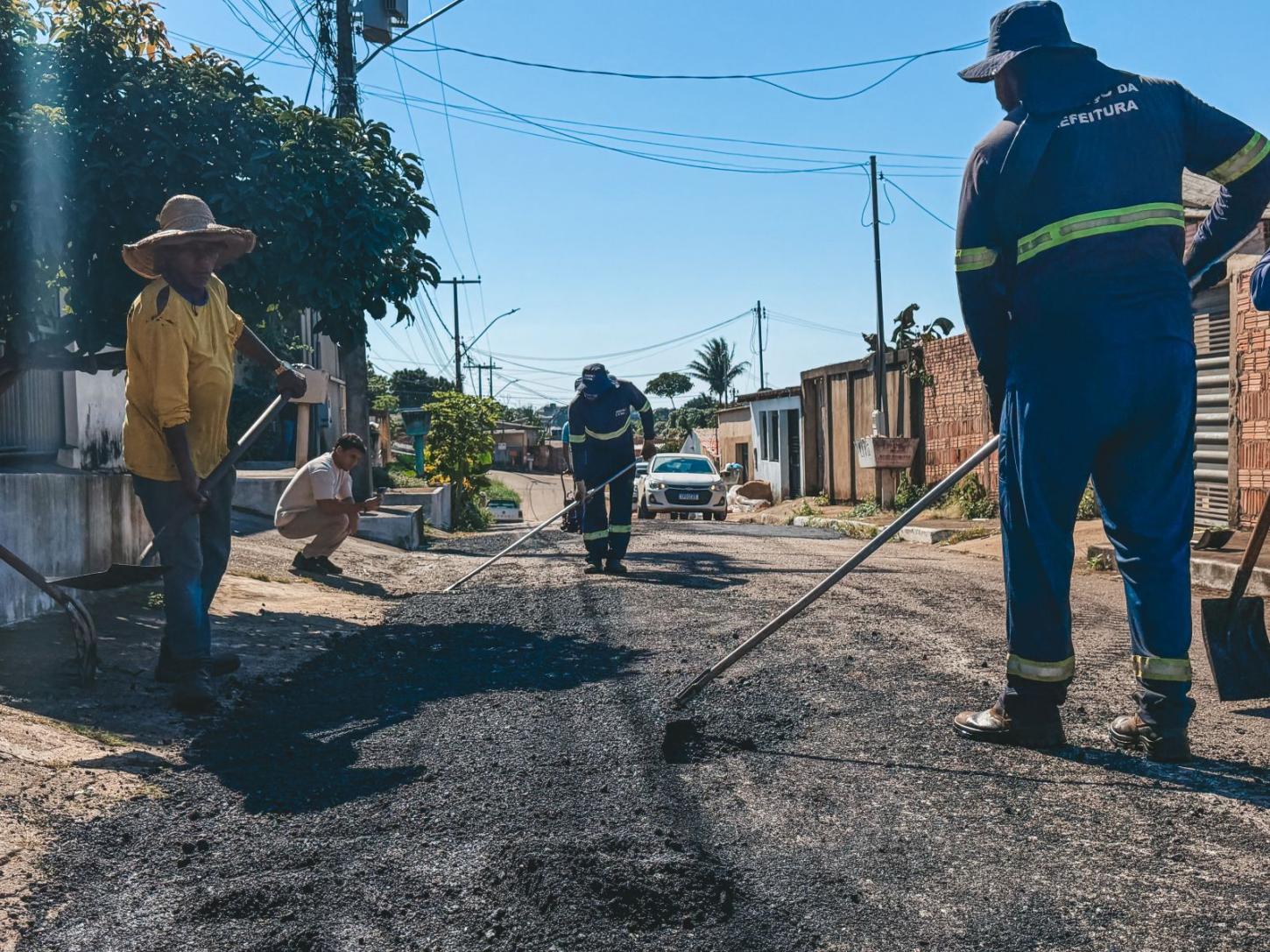 Bairro São João Batista recebe intervenção asfáltica da prefeitura