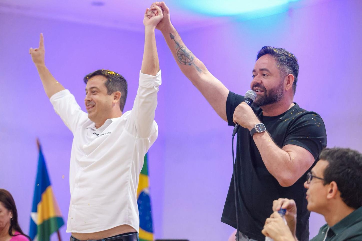 Jaime Gazola reúne cerca de 500 lideranças ao lado de Paulo Moraes, lota auditório da São Lucas e fortalece pré-campanha à Câmara Federal