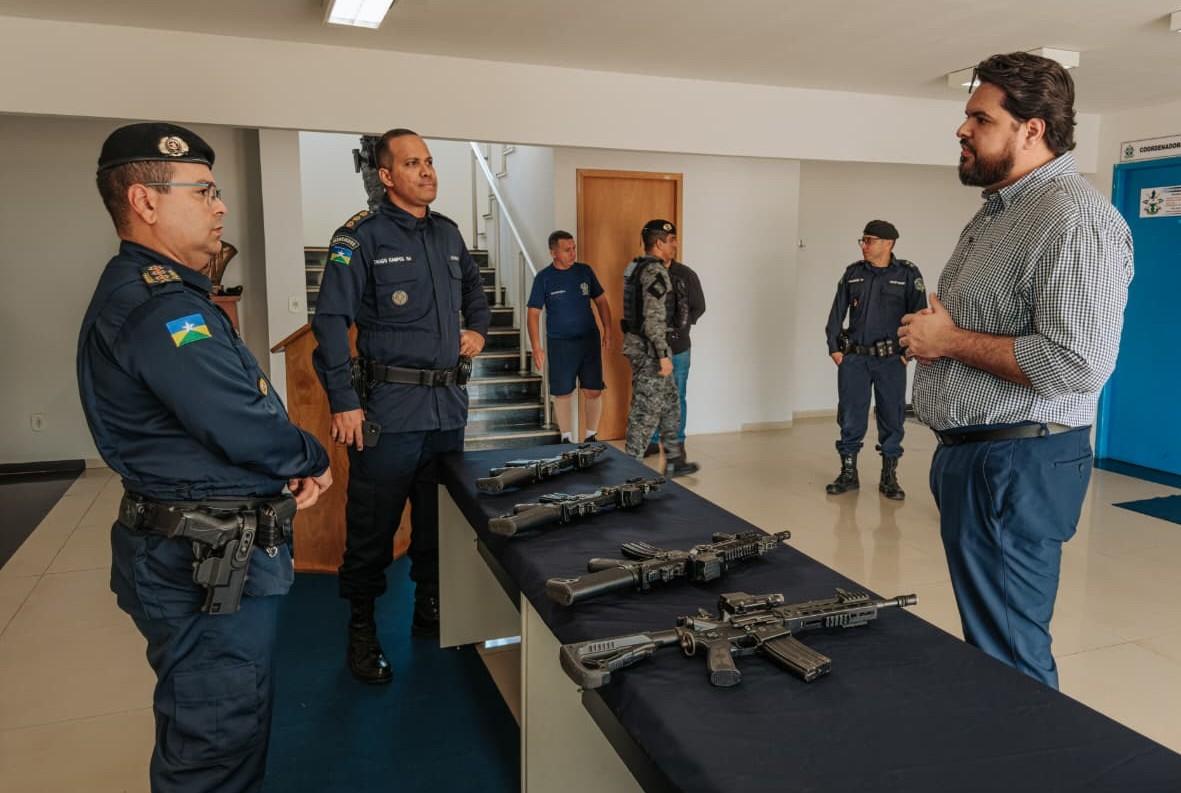 Jean Oliveira destina emenda para aquisição de armamento e reforço da segurança pública em RO