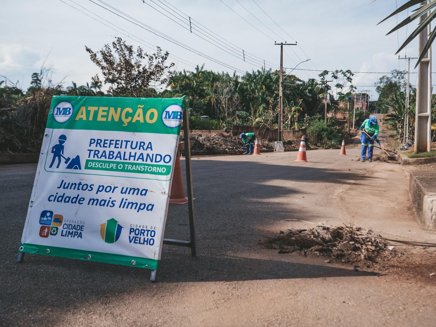 Obra que substituiu antiga passagem precária segue recebendo cuidados no bairro Nova Esperança