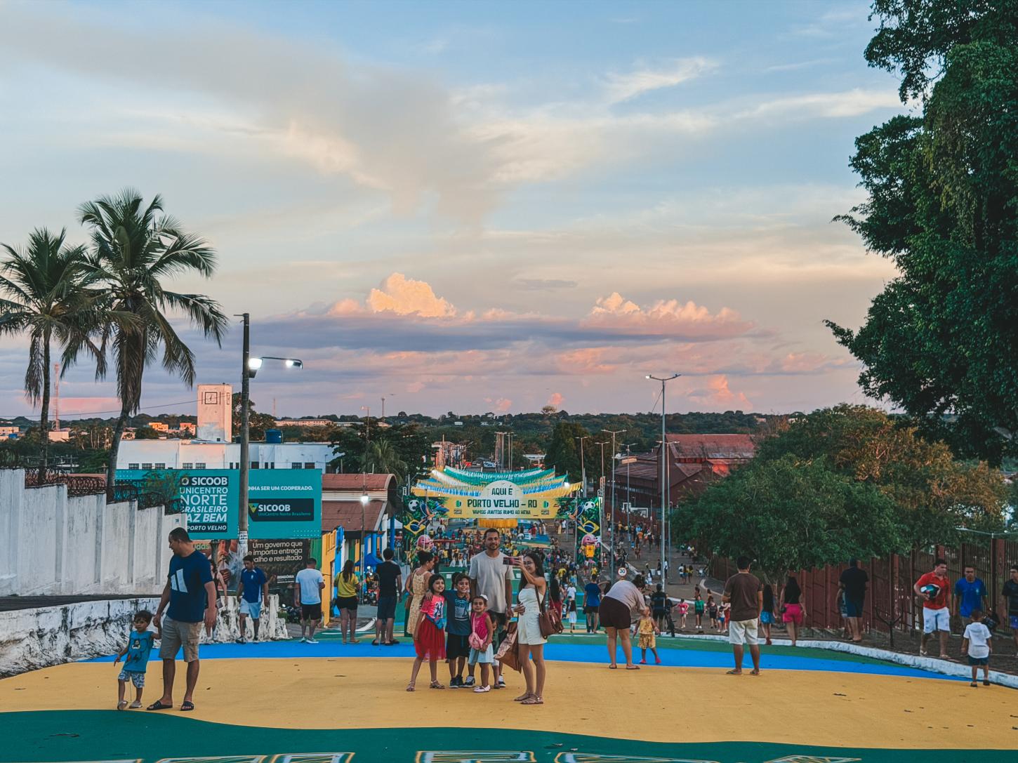 Rua do Hexa terá dois telões, brinquedos e shows musicais na torcida pelo Brasil